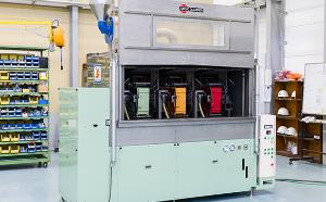 プラスチックコンテナ用 洗浄乾燥機